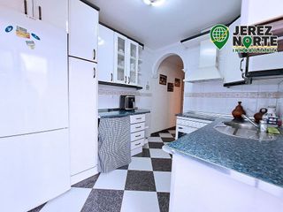 Chalet en venta en Este-Delicias en Jerez de la Frontera