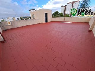 Chalet en venta en Este-Delicias en Jerez de la Frontera