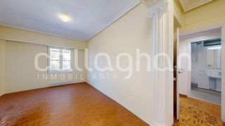 Piso en alquiler en Exposició en Valencia