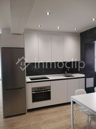 Piso en alquiler en Hospitales - Campus en Salamanca