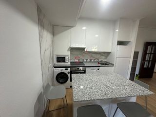 Piso en alquiler en Capuchinos - Glorieta en Salamanca