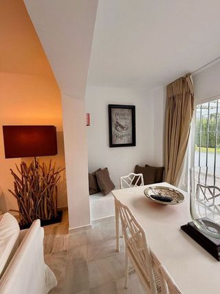 Piso en alquiler en Nagüeles Alto en Marbella