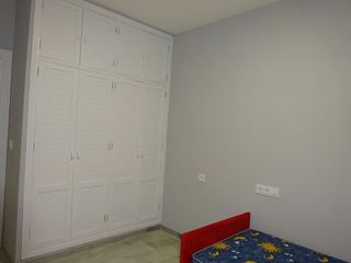 Piso en alquiler en Colores - Entreparques en Sevilla