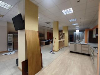 Local comercial en alquiler en Antigua Estación FFCC - San Agustín en Burgos