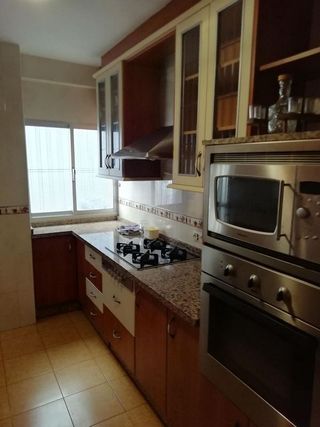 Piso en alquiler en Camino de Ronda - Rosaleda en Granada