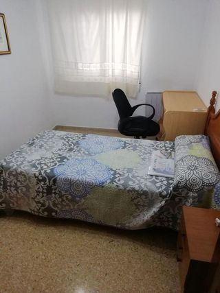 Piso en alquiler en Camino de Ronda - Rosaleda en Granada