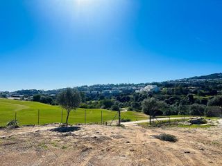 Terreno en venta en Calahonda en Mijas
