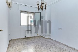 Piso en venta en Peñamefecit - Avda Barcelona en Jaén