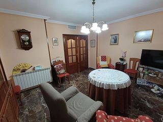 Piso en venta en Linares