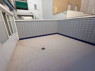 Piso en venta en Linares