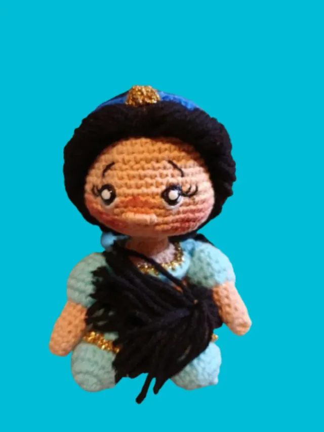 Bambolina Amigurumi Jasmine