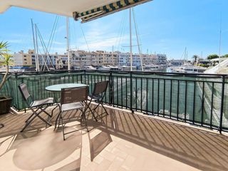 Piso en venta en Empuriabrava en Castelló d´Empúries