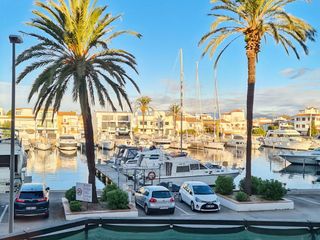 Piso en venta en Empuriabrava en Castelló d´Empúries