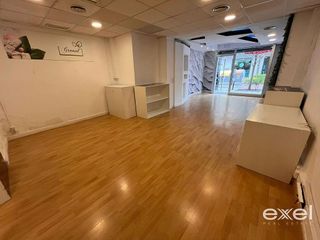 Local comercial en alquiler en Sant Joan Despí
