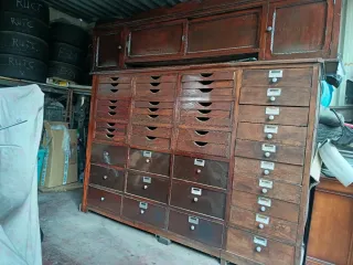 Mueble clasificador de madera