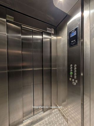 Oficina en alquiler en Sant Just Desvern