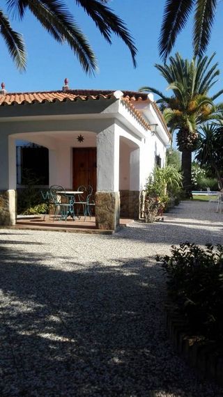 Chalet en venta en Carmona