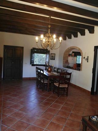 Chalet en venta en Carmona