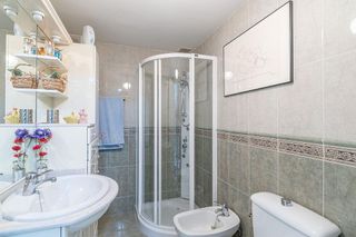 Casa adosada en venta en Cúllar Vega