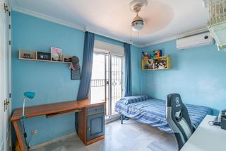 Casa adosada en venta en Cúllar Vega