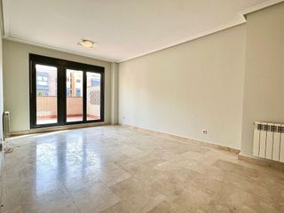 Piso en alquiler en Montecarmelo en Madrid