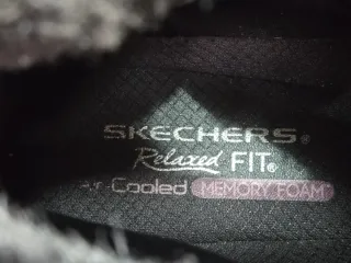 Botas de mujer negras y grises