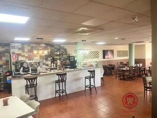 Local comercial en alquiler en Benicalap en Valencia