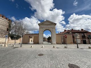 Local comercial en alquiler en Casco Histórico en Alcalá de Henares