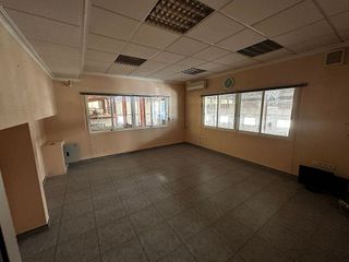 Nave industrial en alquiler en Núcleo Urbano en Pobla de Vallbona (la)