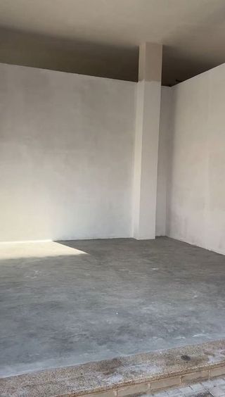 Local comercial en alquiler en Silla