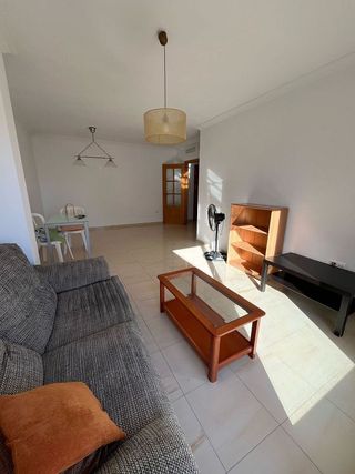 Piso en alquiler en Cotomar - Urbanizaciones en Rincón de la Victoria