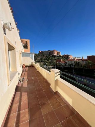 Piso en alquiler en Cotomar - Urbanizaciones en Rincón de la Victoria