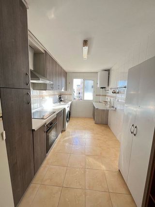 Piso en alquiler en Cotomar - Urbanizaciones en Rincón de la Victoria