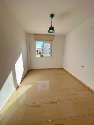 Piso en alquiler en Cotomar - Urbanizaciones en Rincón de la Victoria