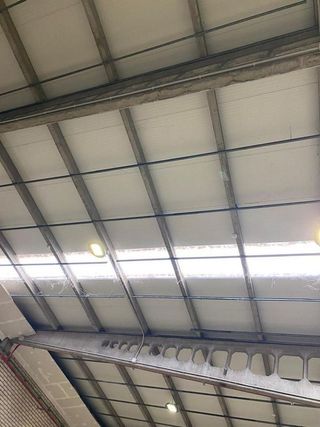 Local comercial en alquiler en Polígono Industrial Gamonal - Ventilla en Burgos