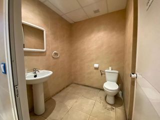 Local comercial en alquiler en Polígono Industrial Gamonal - Ventilla en Burgos