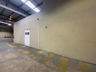 Local comercial en alquiler en Polígono Industrial Gamonal - Ventilla en Burgos