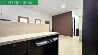 Local comercial en alquiler en Parque de la Bombilla-Pla de Rascanya en Llíria