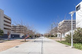 Local comercial en alquiler en Camino de Ronda - Rosaleda en Granada