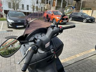 Suzuki Burgman 200 Executive