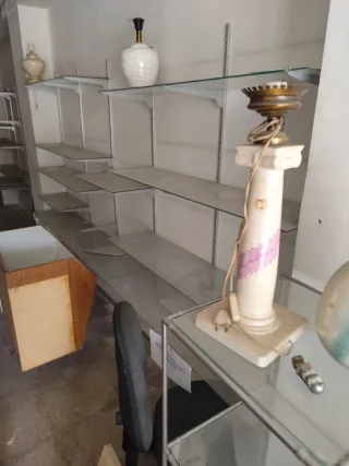 Estanterías expositoras cristal y metal