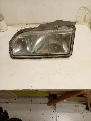 Faro Izquierdo Ford Sierra