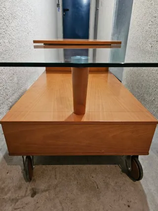 Mesa de centro cristal y madera