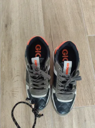 Gioseppo playeras talla 38