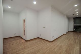 Local comercial en venta en Centro en Gijón