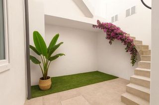 Piso en venta en Avda. de Abril. - 9 de octubre en Sagunto