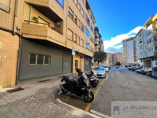 Oficina en venta en Azpilagaña en Pamplona