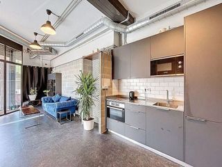 Local comercial en venta en El Parc i la Llacuna del Poblenou en Barcelona