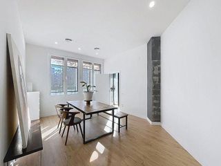 Local comercial en venta en El Parc i la Llacuna del Poblenou en Barcelona