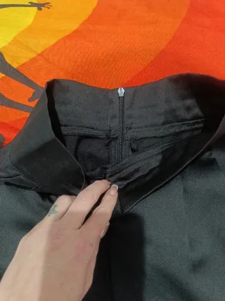 Pantalón raso ancho negro